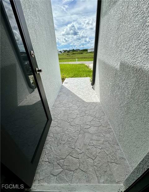 7029 Palpano Cir, Labelle FL - photo 6 of 39