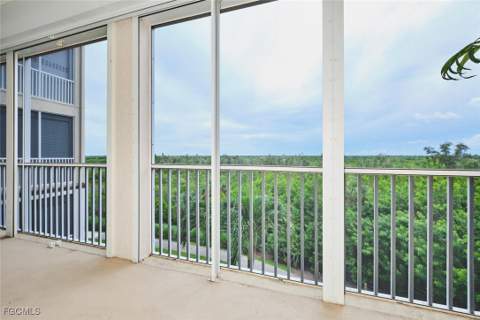 9131 Southmont Cv 205, Fort Myers FL - photo 10 of 50