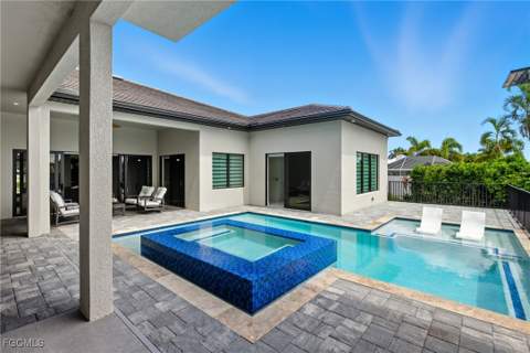 802 El Dorado Pkwy E, Cape Coral FL - photo 18 of 47