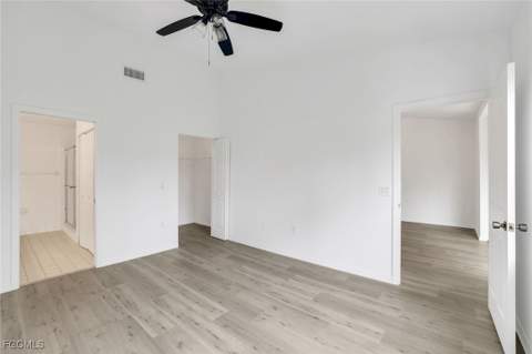 6635 Huntington Lakes Cir 202, Naples FL - photo 10 of 34
