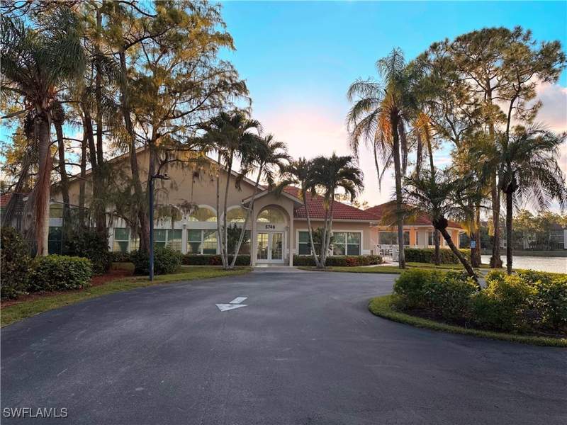 3 bedroom Condominium at 5708 Deauville Cir J101, Deauville Lake Club, Naples — photo 3