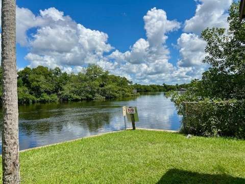 5558 Palm Beach BLVD 325, Fort Myers FL - photo 13 of 44