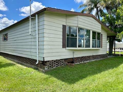 5558 Palm Beach BLVD 325, Fort Myers FL - photo 7 of 44