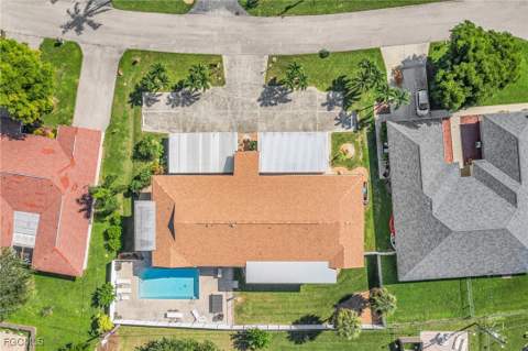 3720 SE 10th Ave 102, Cape Coral FL - photo 7 of 37