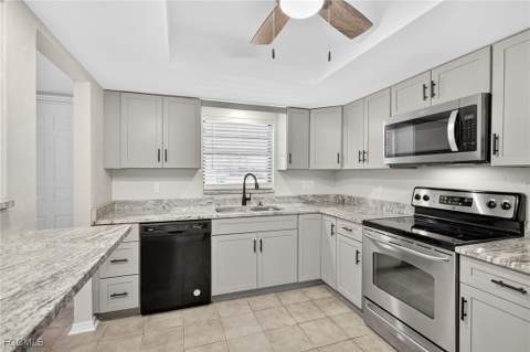 3720 SE 10th Ave 102, Cape Coral FL - photo 9 of 37