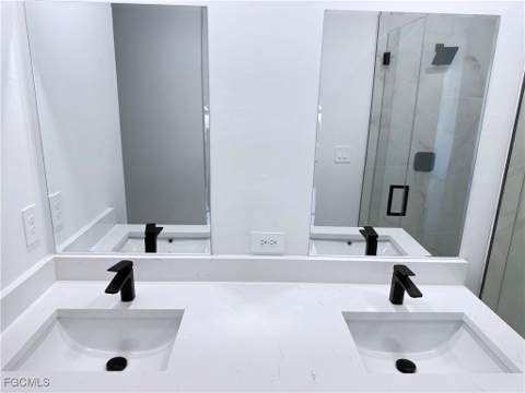 817 Coffield Ave, Lehigh Acres FL - photo 16 of 24