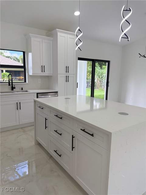 817 Coffield Ave, Lehigh Acres FL - photo 9 of 24