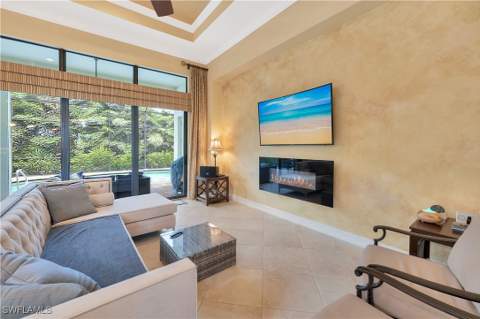 15903 Secoya Reserve Cir, Naples FL - photo 7 of 34