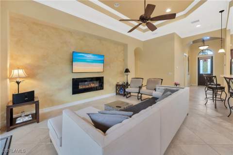 15903 Secoya Reserve Cir, Naples FL - photo 8 of 34