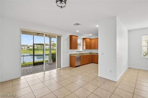 7029 Ambrosia Ln 606, Naples FL - photo 8 of 27
