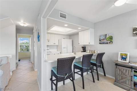 1039 Beach Rd 104, Sanibel FL - photo 13 of 35