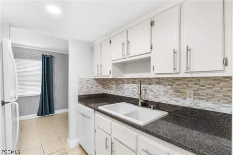 2366 E Mall Dr 119, Fort Myers FL - photo 11 of 15