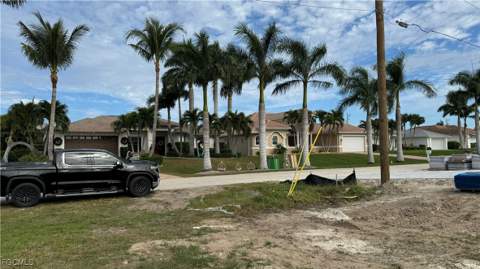 2824 SW 42nd Ln, Cape Coral FL - photo 11 of 17