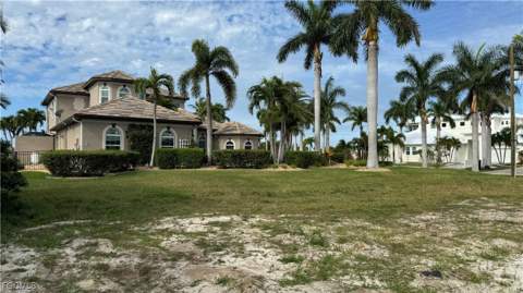 2824 SW 42nd Ln, Cape Coral FL - photo 9 of 17