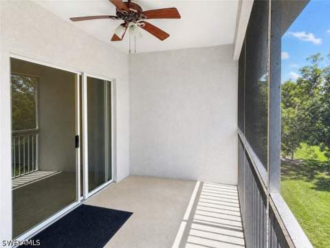 7811 Regal Heron Cir 302, Naples FL - photo 12 of 28