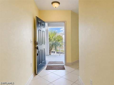 7811 Regal Heron Cir 302, Naples FL - photo 23 of 28
