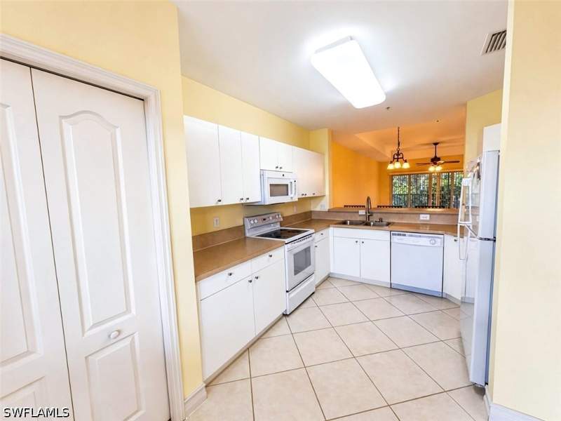 2 bedroom Condominium at 7811 Regal Heron Cir 302, Blue Heron, Naples — photo 5