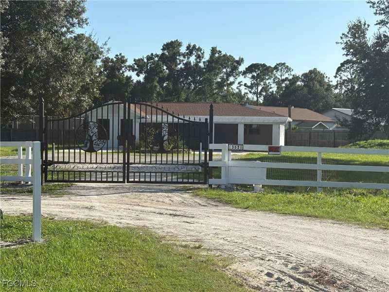 3 bedroom SingleFamilyResidence at 19531 Huber Rd, North Fort Myers, North Fort Myers — photo 1