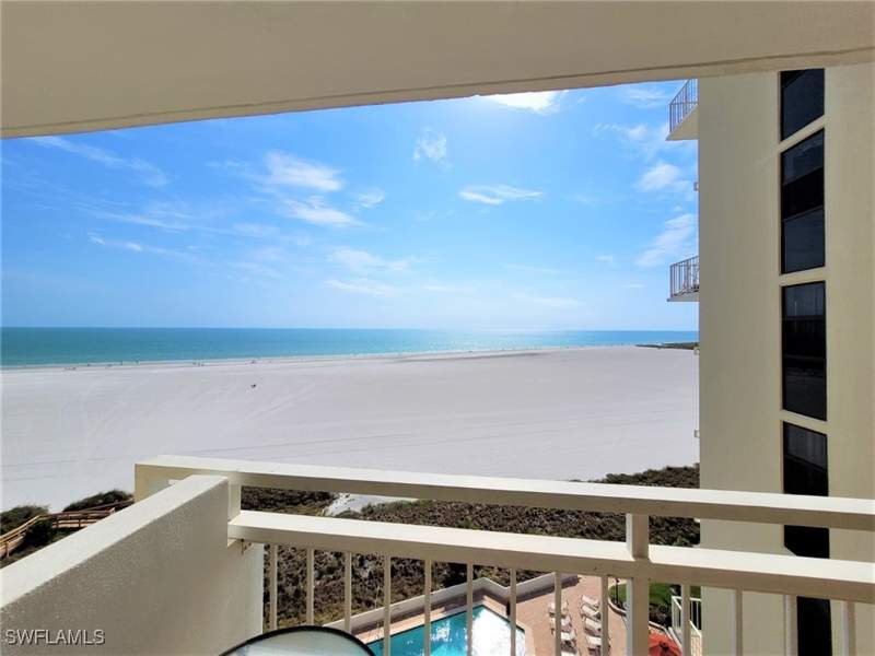 1 bedroom Condominium at 180 Seaview Ct 901, Tradewinds Apts Of Marco Island, Marco Island — photo 5