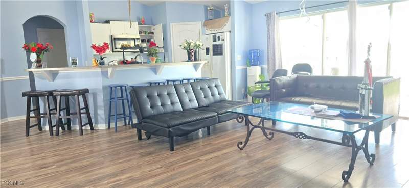3 bedroom SingleFamilyResidence at 2900 NW 19th Pl, Cape Coral, Cape Coral — photo 4