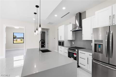 2100 NW 21st St, Cape Coral FL - photo 7 of 24