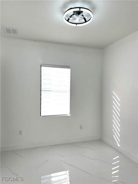 902 Wabasso Ct, Lehigh Acres FL - photo 8 of 18