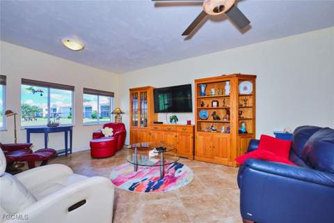 13331 Medinah Cir W 1, Fort Myers FL - photo 9 of 49
