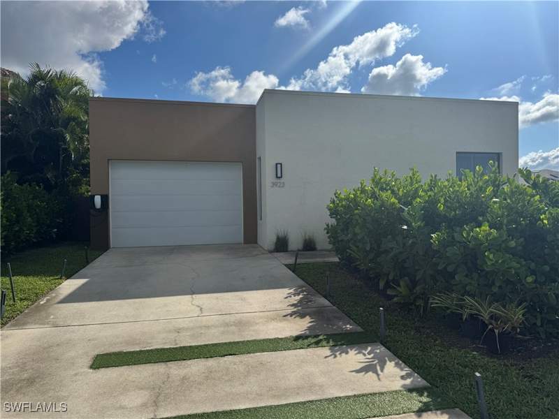 2 bedroom SingleFamilyResidence at 3923 SW 13th Ave, Cape Coral, Cape Coral — photo 3