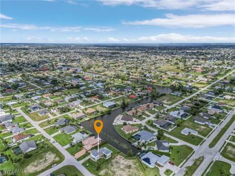 3923 SW 13th Ave, Cape Coral FL - photo 7 of 9