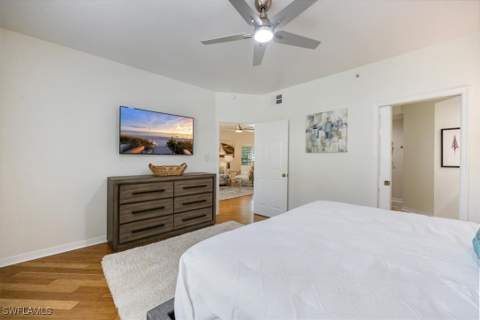 545 11th Ave S 104, Naples FL - photo 18 of 42