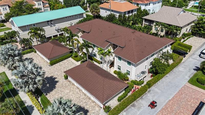 3 bedroom Condominium at 545 11th Ave S 104, St Charles, Naples — photo 2