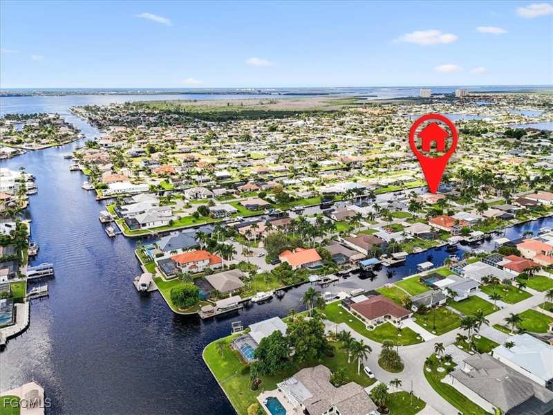 3 bedroom SingleFamilyResidence at 142 SW 51st Ter, Cape Coral, Cape Coral — photo 1