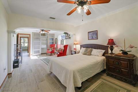 142 SW 51st Ter, Cape Coral FL - photo 16 of 35