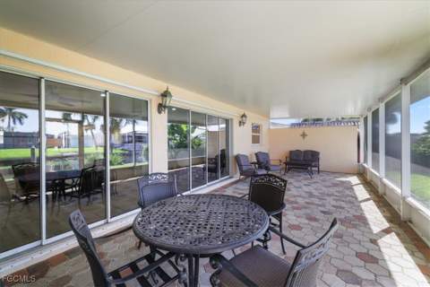 142 SW 51st Ter, Cape Coral FL - photo 20 of 35