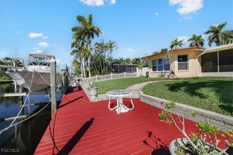 142 SW 51st Ter, Cape Coral FL - photo 22 of 35