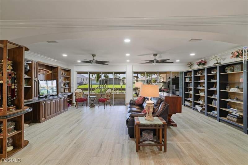 3 bedroom SingleFamilyResidence at 142 SW 51st Ter, Cape Coral, Cape Coral — photo 5