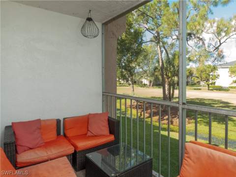 180 Turtle Lake Ct 209, Naples FL - photo 11 of 15