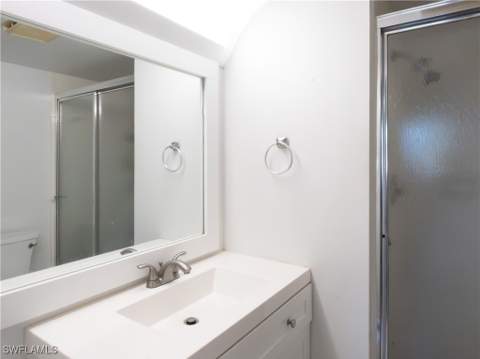 180 Turtle Lake Ct 209, Naples FL - photo 6 of 15