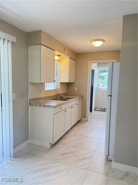 4976 Howard St, Fort Myers FL - photo 7 of 19
