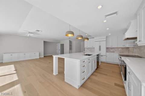 924 Kings Crown Dr, Sanibel FL - photo 14 of 49
