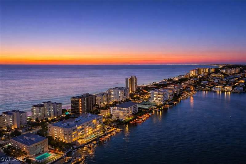3 bedroom Condominium at 9566 Gulf Shore Dr 102, Manatee, Naples — photo 1