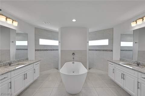 217 NE 20th Ter, Cape Coral FL - photo 11 of 27