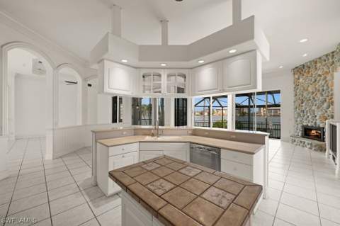 371 Bayside Ave, Naples FL - photo 16 of 50
