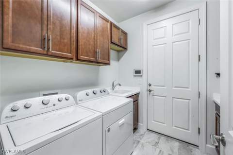 9335 Surfbird Ct, Naples FL - photo 22 of 47