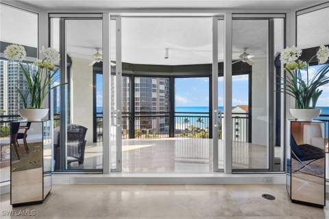 81 Seagate Dr 801, Naples FL - photo 6 of 39
