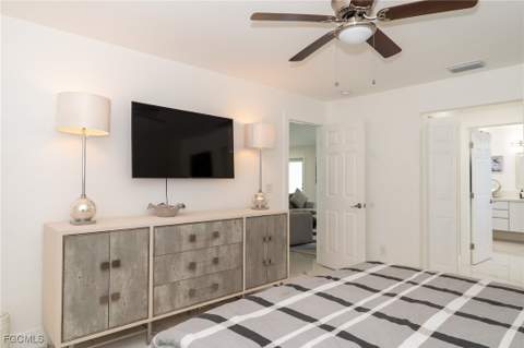 4623 Jacaranda Pkwy W, Cape Coral FL - photo 10 of 18