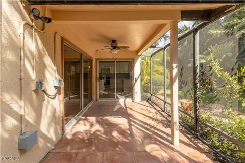 6468 Royal Woods Dr, Fort Myers FL - photo 7 of 35