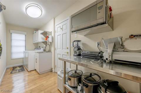 1404 SW 49th Ter, Cape Coral FL - photo 16 of 49