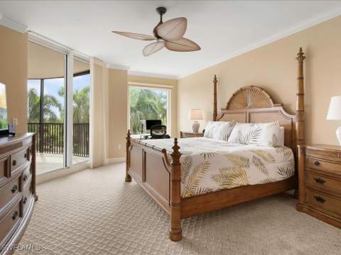 1050 Borghese Ln 204, Naples FL - photo 15 of 36