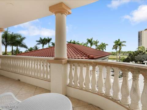 1050 Borghese Ln 204, Naples FL - photo 20 of 36